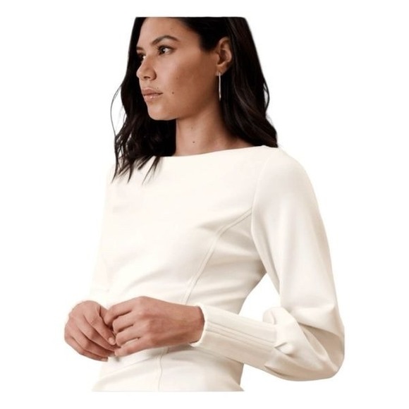 Banana Republic Ivory Long Sleeve Top Boat Neckline Pleated Cuff Large Minimal - Picture 1 of 9